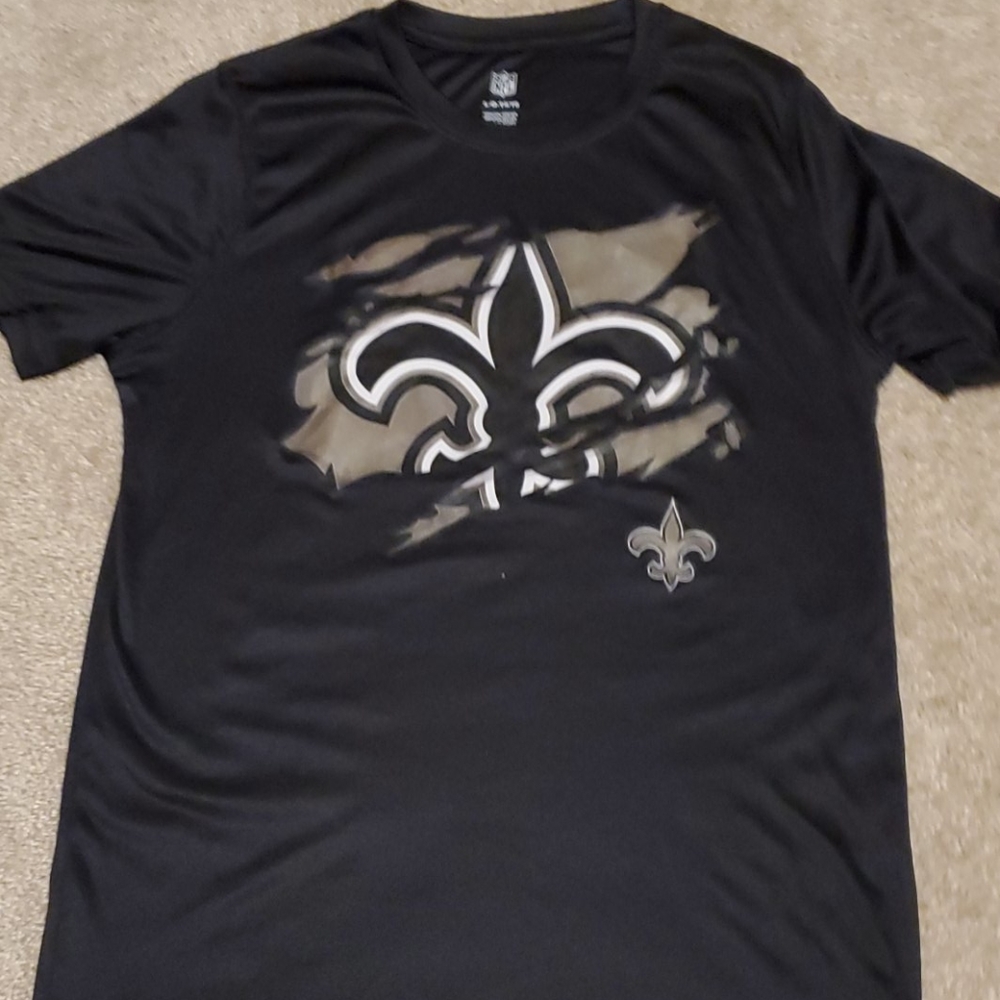Saints tee